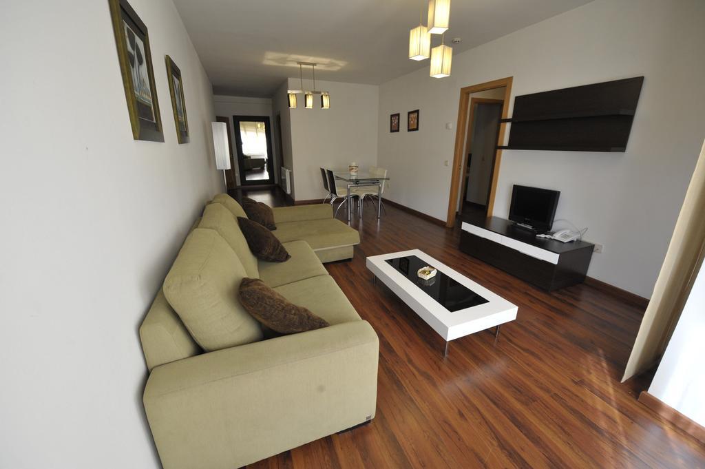 Apartamentos Turisticos Veladiez La Lastrilla Zimmer foto